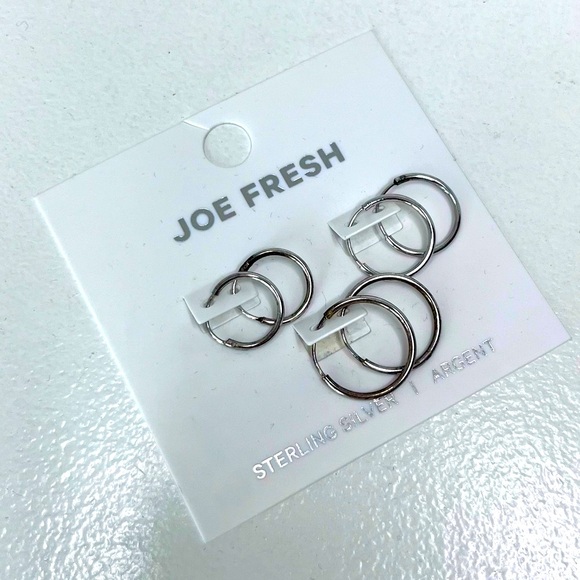 NWOT Bundle of 8 Pairs of Small Earrings - Picture 2 of 5